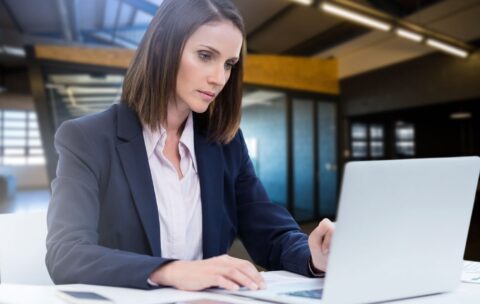 Optimización de Perfil y Estrategias de Contenido para LinkedIn