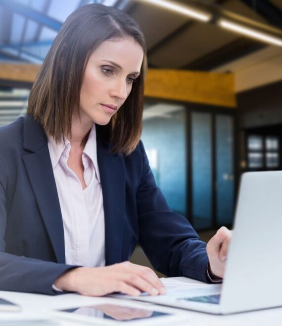 Optimización de Perfil y Estrategias de Contenido para LinkedIn