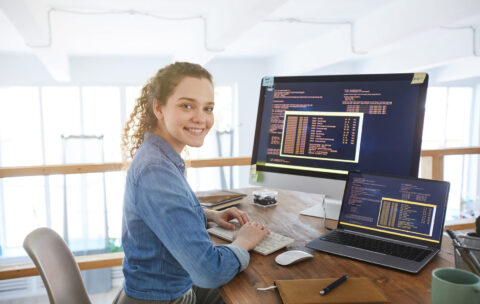 female-it-developer-at-workplace-2021-09-24-04-09-50-utc