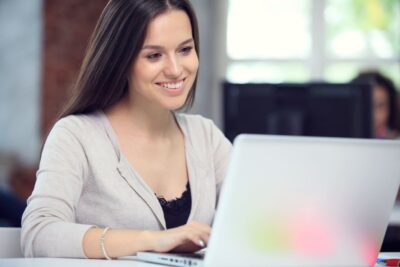 Cómo crear dominio web